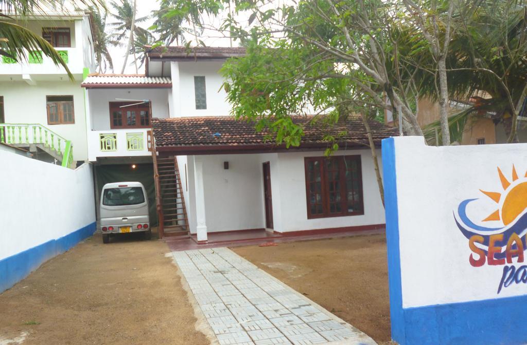 Seaview Paradise Inn Weligama Exterior photo